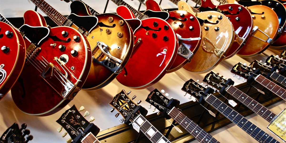 Audio Compression and Psychoacoustics